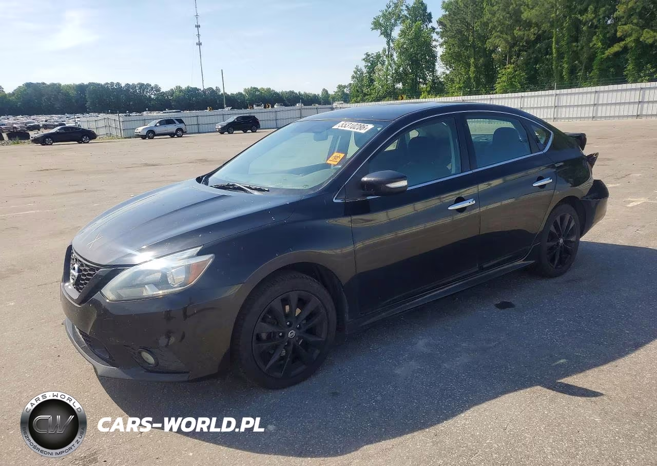 2018 Nissan Sentra Sr – zdjęcie 1 z 12