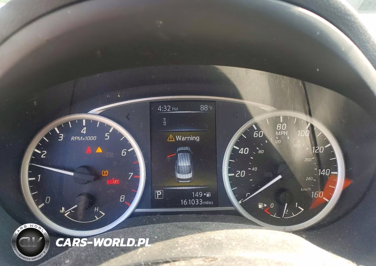 2018 Nissan Sentra Sr VIN:3N1AB7AP4JY237944 - 9