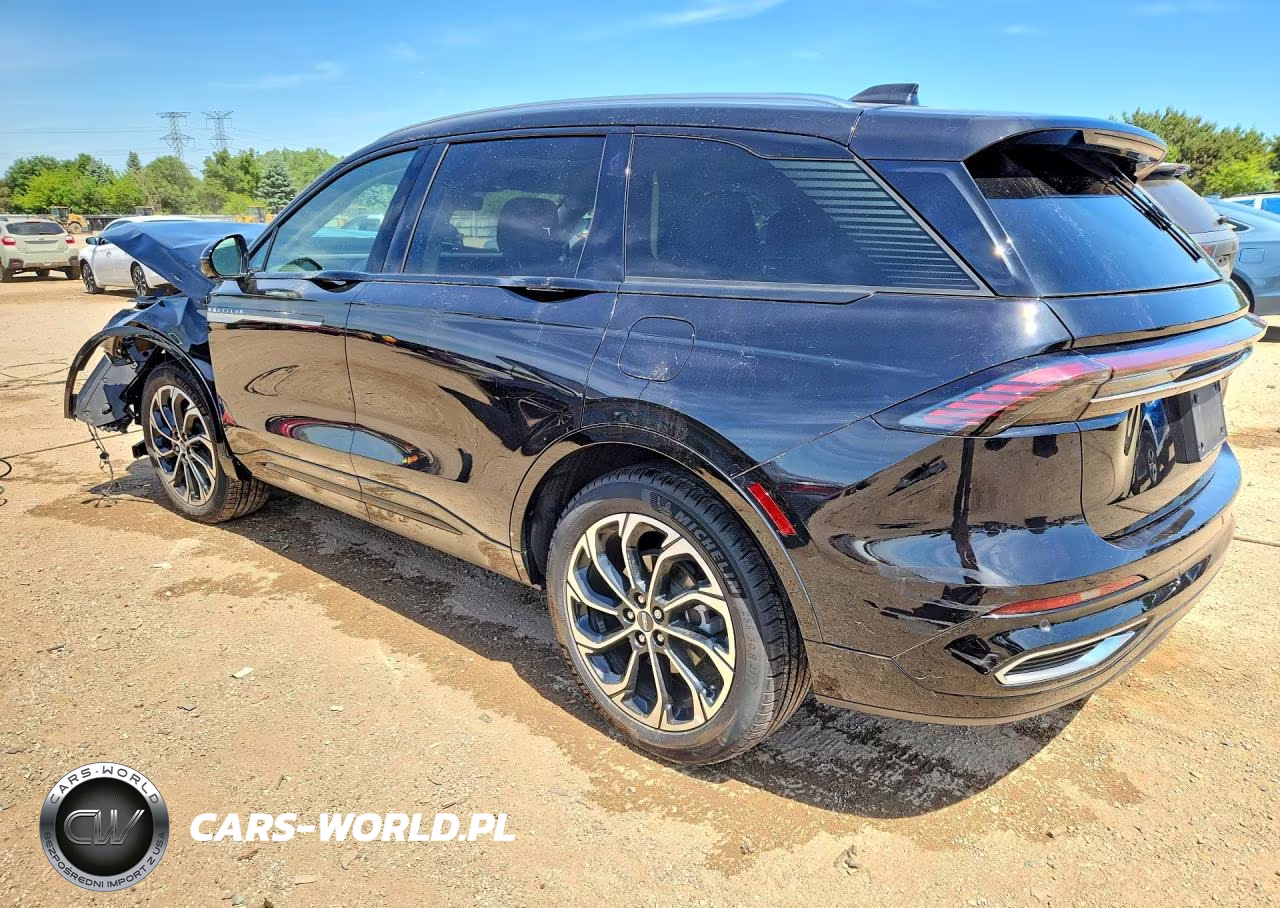 2025 Lincoln Nautilus Reserve VIN:5LMPJ8KA6SJ904344 - 2