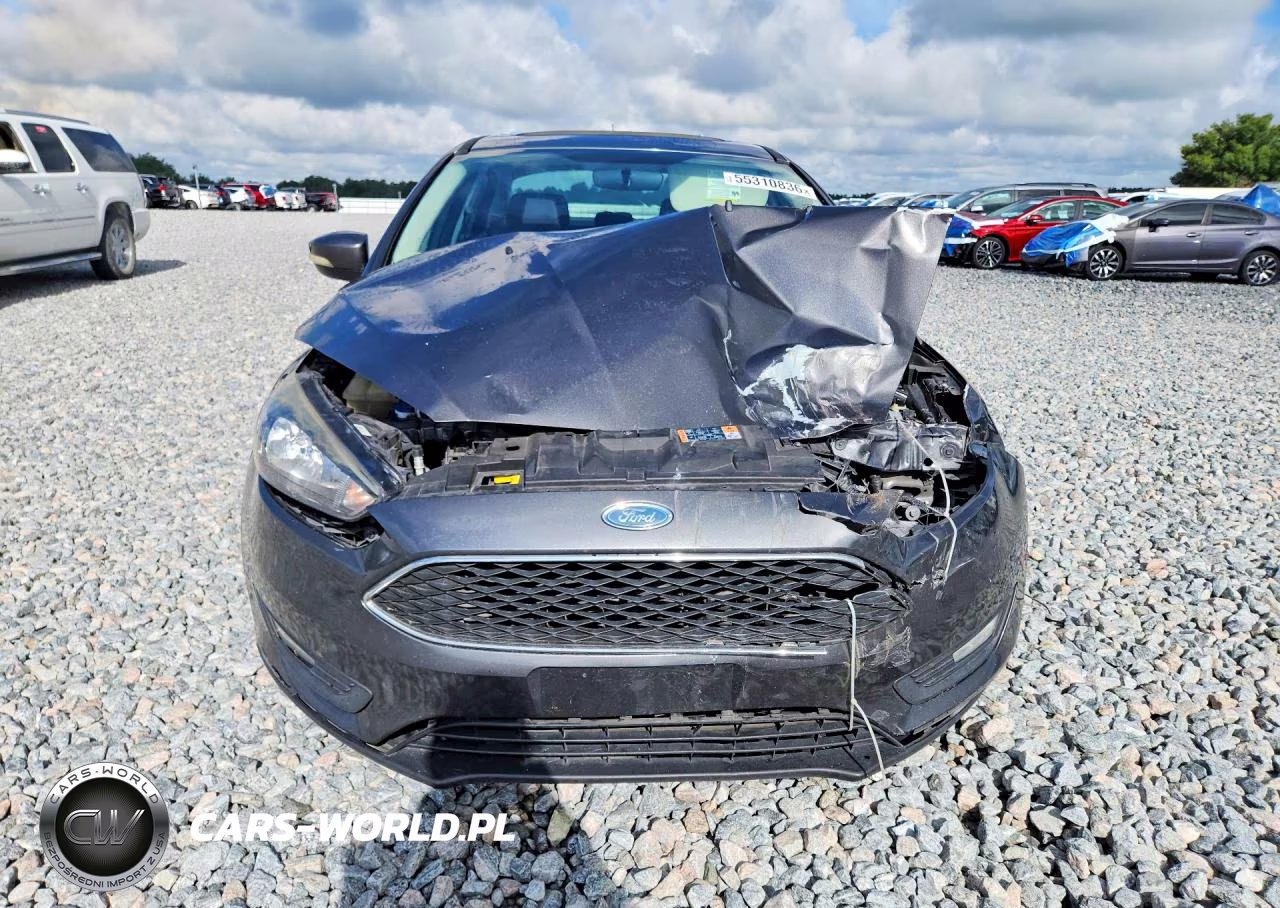 2018 Ford Focus Sel VIN:1FADP3H25JL243488 - 5
