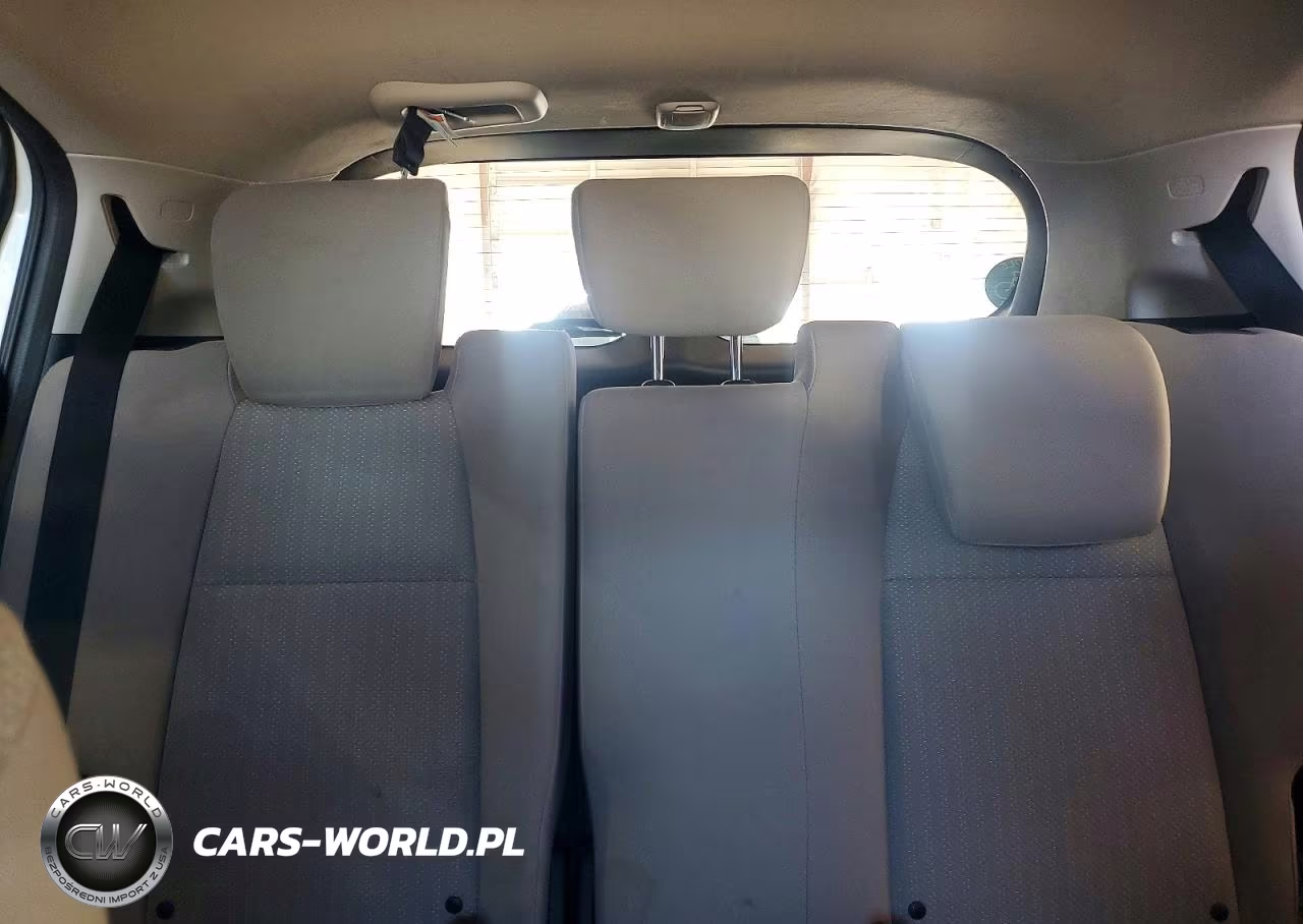 2018 Honda Hr-V Lx VIN:3CZRU5H32JM720562 - 10