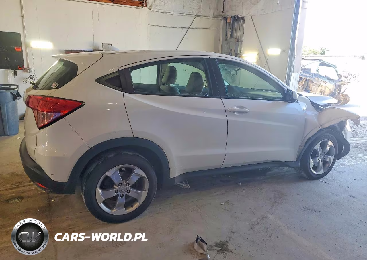 2018 Honda Hr-V Lx VIN:3CZRU5H32JM720562 - 3