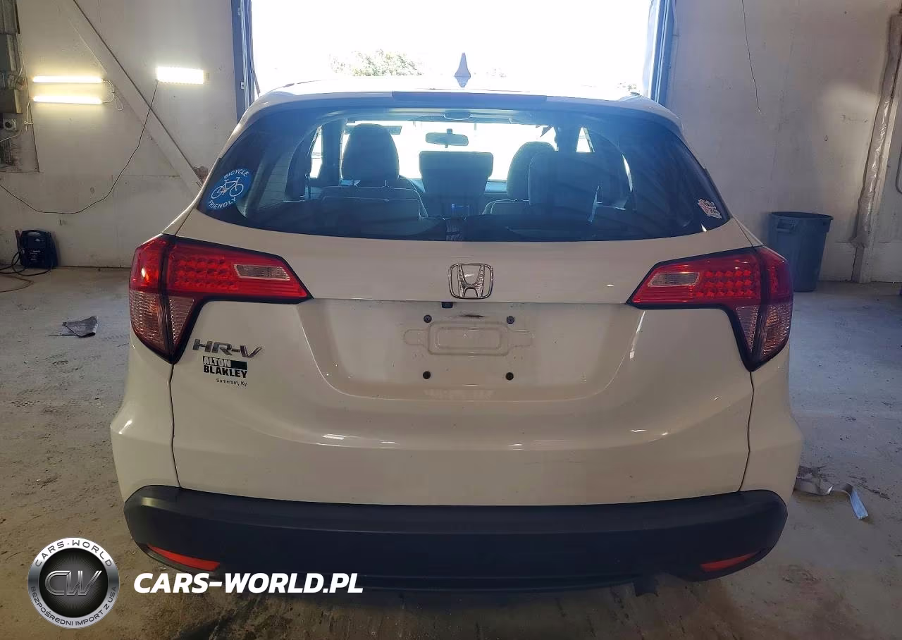 2018 Honda Hr-V Lx VIN:3CZRU5H32JM720562 - 6