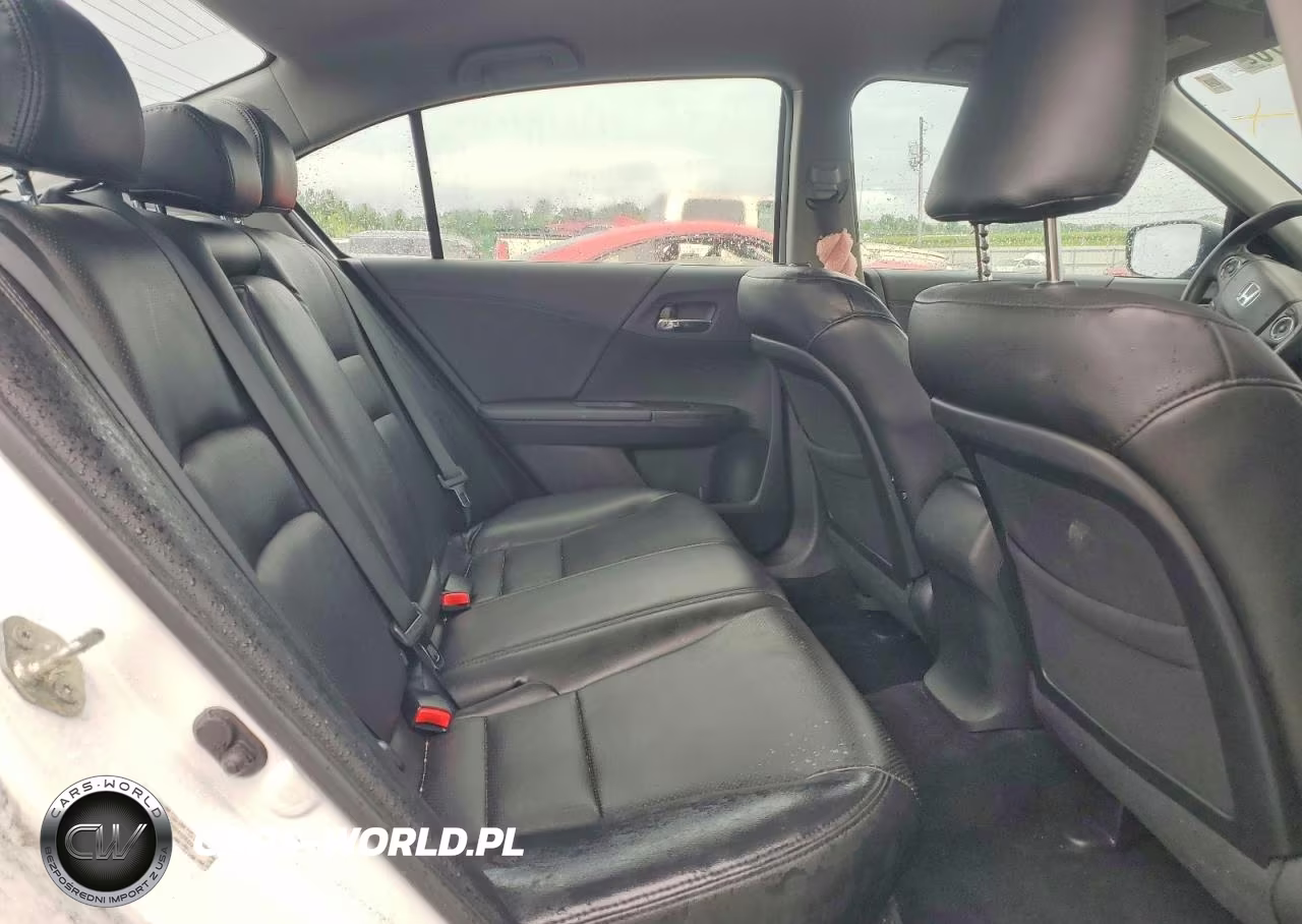 2013 Honda Accord Sport VIN:1HGCR2F5XDA026012 - 10