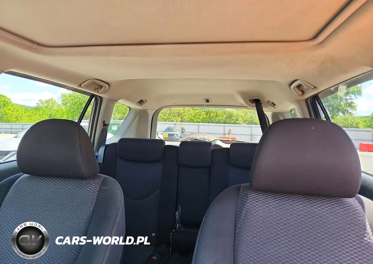 2007 Toyota Rav4 Sport VIN:JTMBK32V076027106 - 10