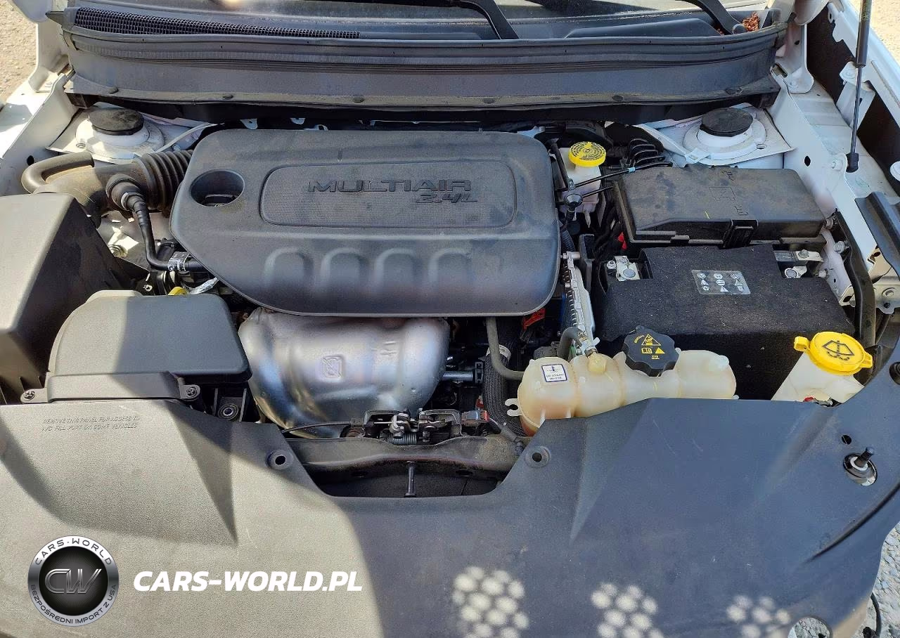 2020 Jeep Cherokee Latitude VIN:1C4PJLCB2LD654201 - 12