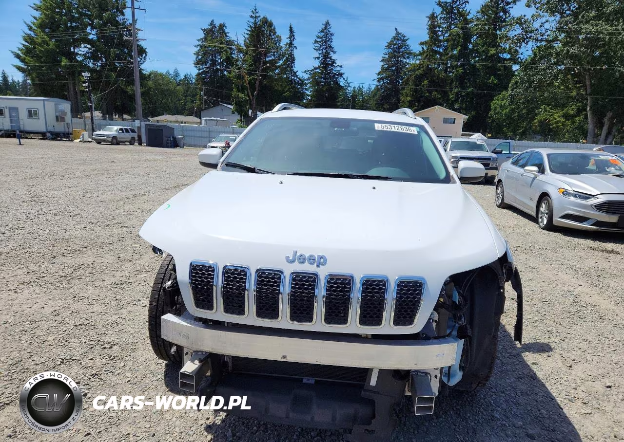 2020 Jeep Cherokee Latitude VIN:1C4PJLCB2LD654201 - 5
