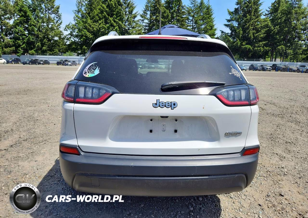 2020 Jeep Cherokee Latitude VIN:1C4PJLCB2LD654201 - 6