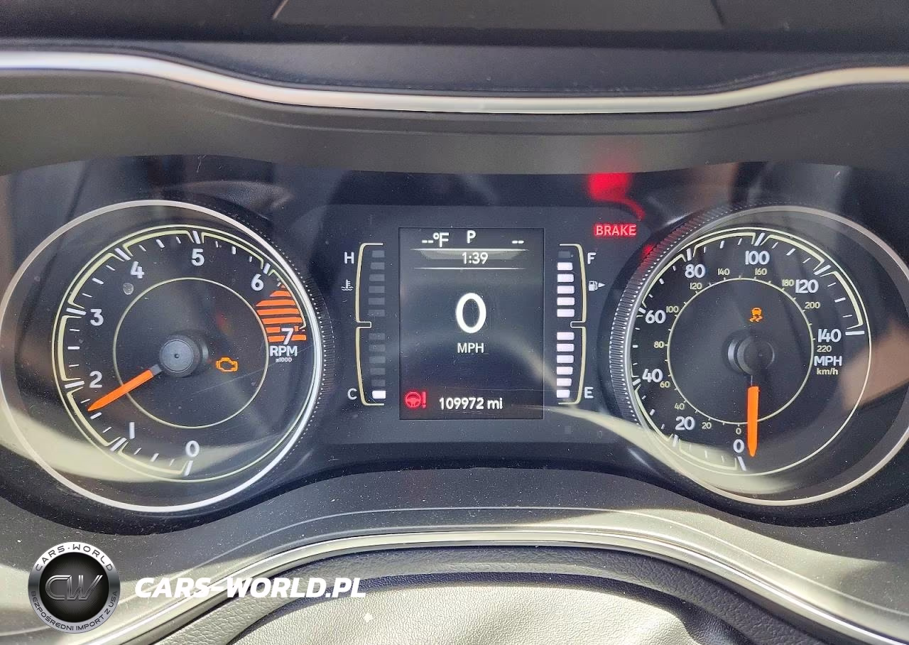 2020 Jeep Cherokee Latitude VIN:1C4PJLCB2LD654201 - 9