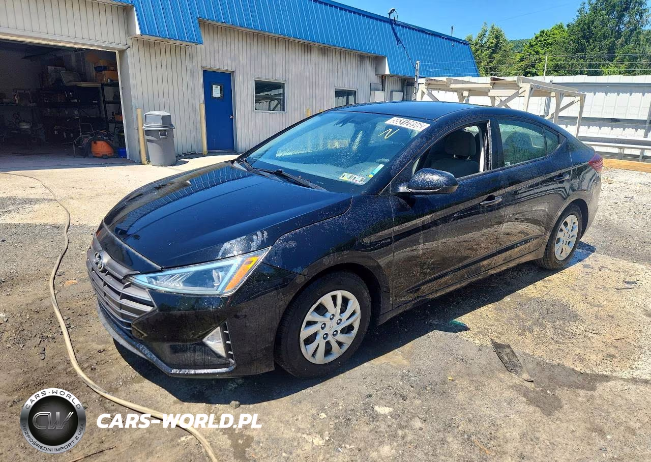 2019 Hyundai Elantra Se – zdjęcie 1 z 12