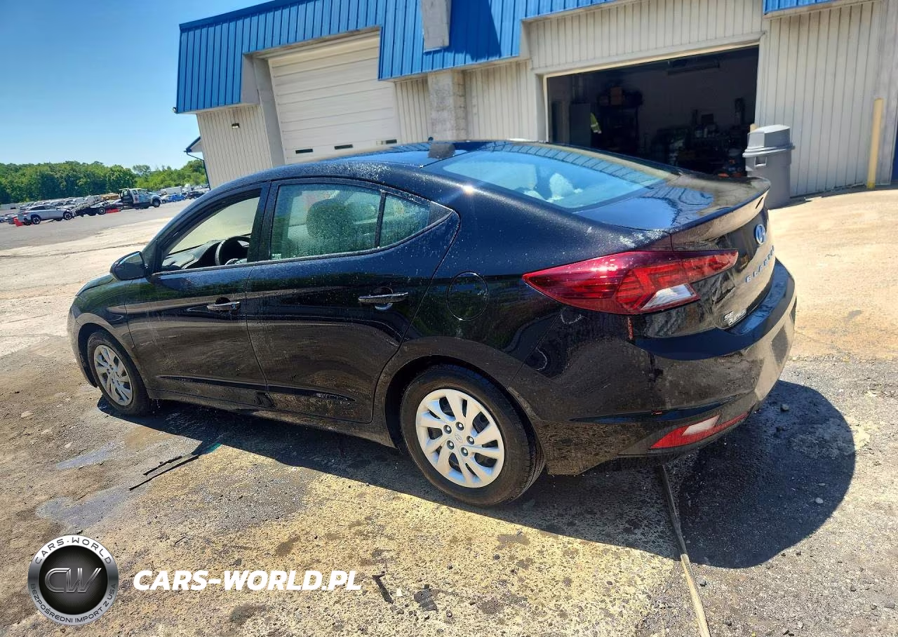 2019 Hyundai Elantra Se VIN:5NPD74LF1KH445678 - 2