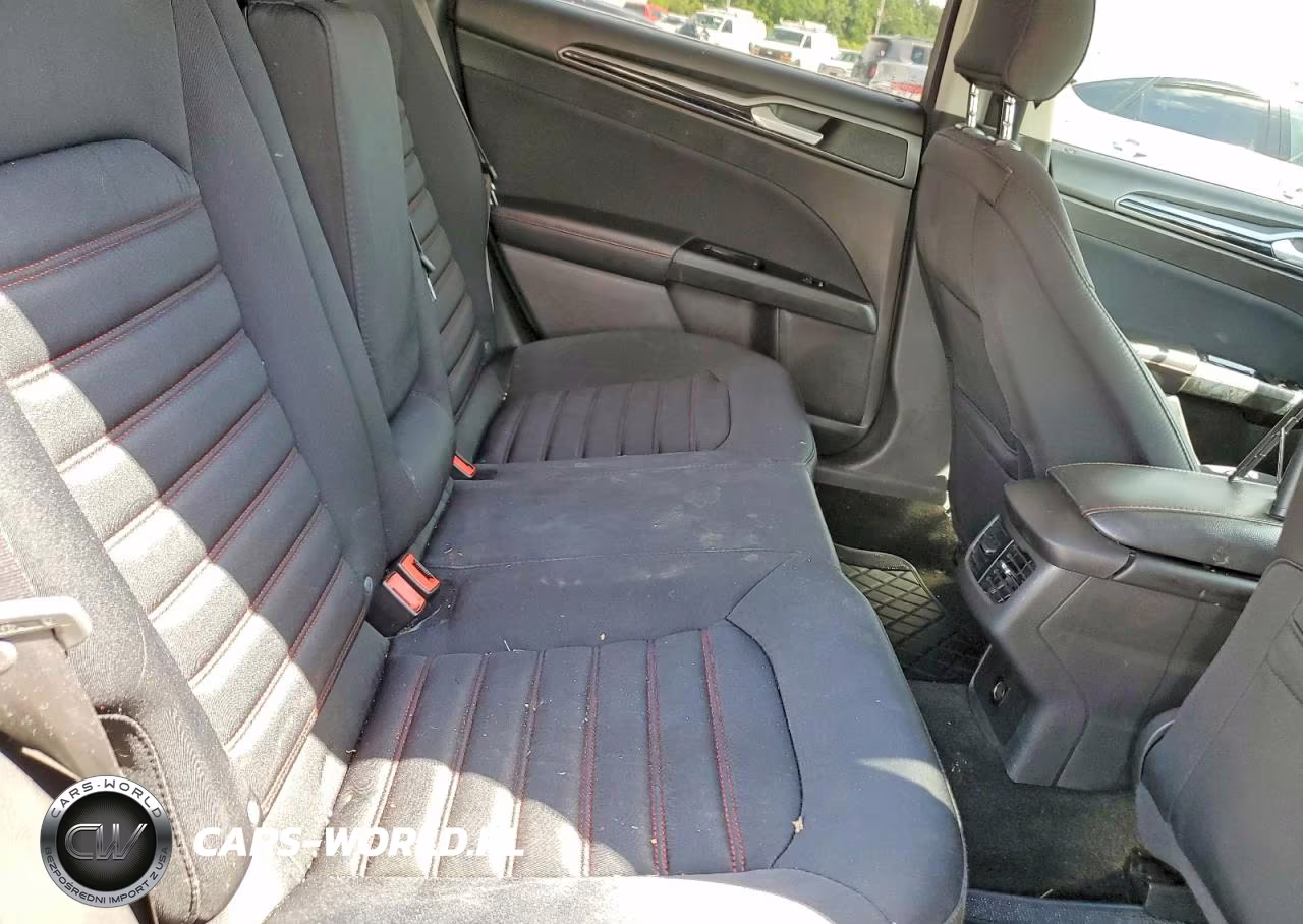 2016 Ford Fusion Se VIN:3FA6P0H71GR266439 - 10