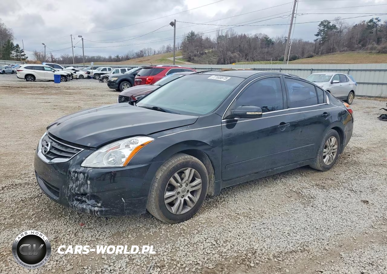 2012 Nissan Altima Base – zdjęcie 1 z 12