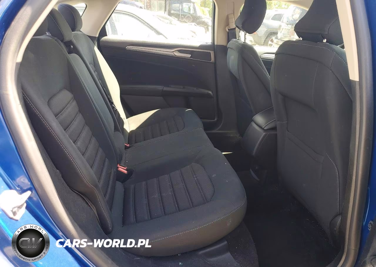 2018 Ford Fusion Se VIN:3FA6P0HD6JR270547 - 10