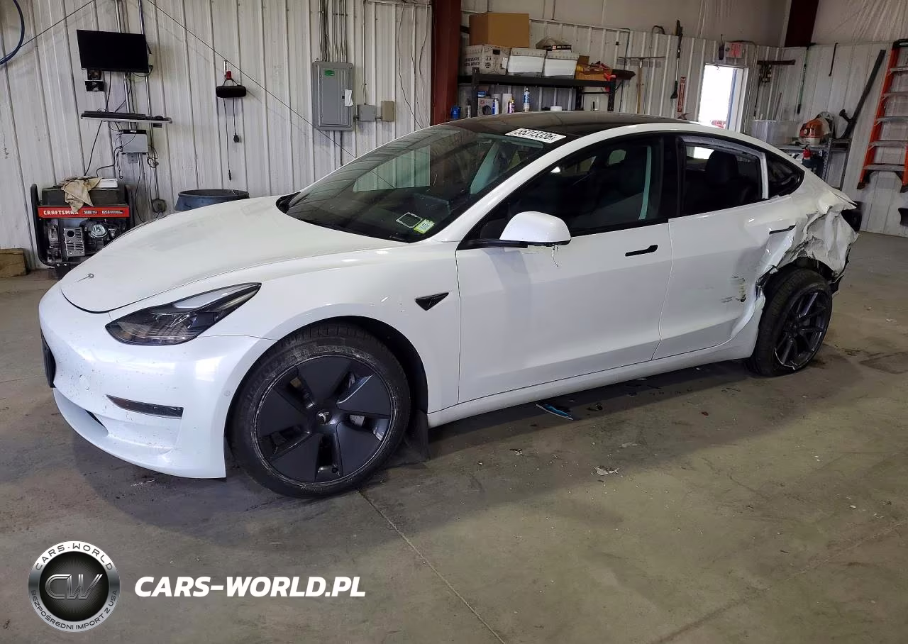 2022 Tesla Model 3 – zdjęcie 1 z 12