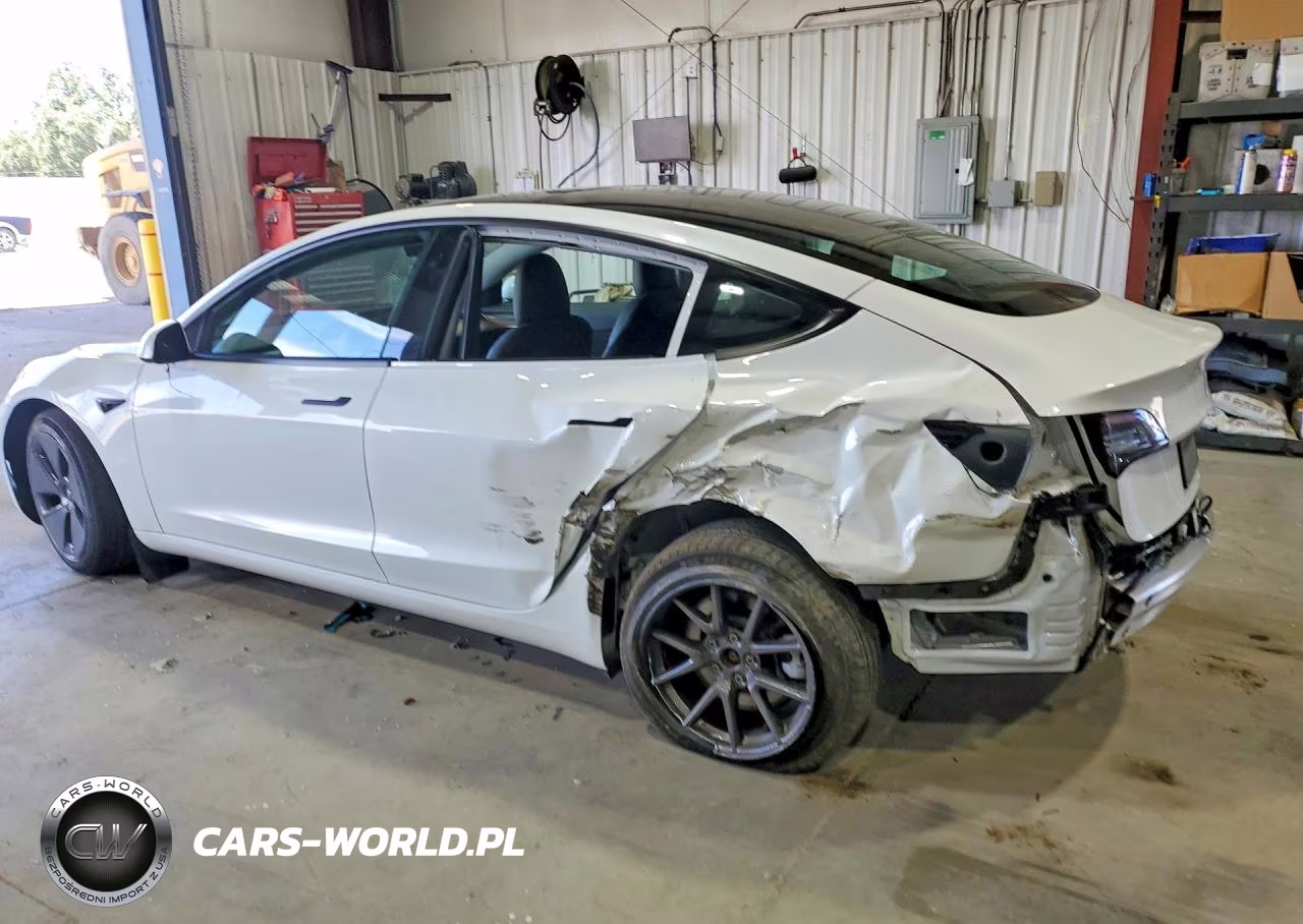2022 Tesla Model 3 VIN:5YJ3E1EA2NF112071 - 2