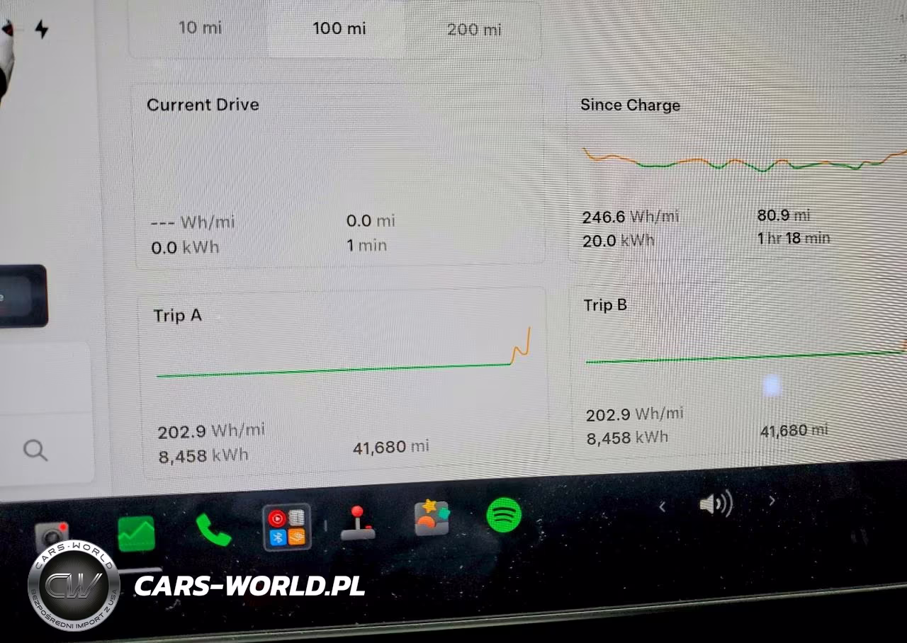 2022 Tesla Model 3 VIN:5YJ3E1EA2NF112071 - 9