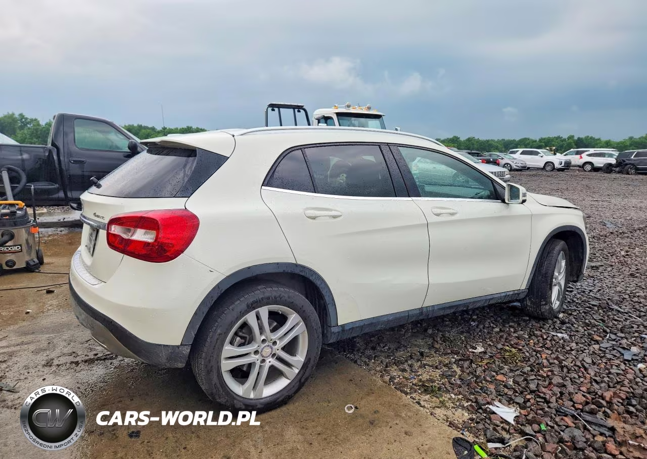 2015 Mercedes-Benz Gla 250 4Matic VIN:WDCTG4GB4FJ170785 - 3