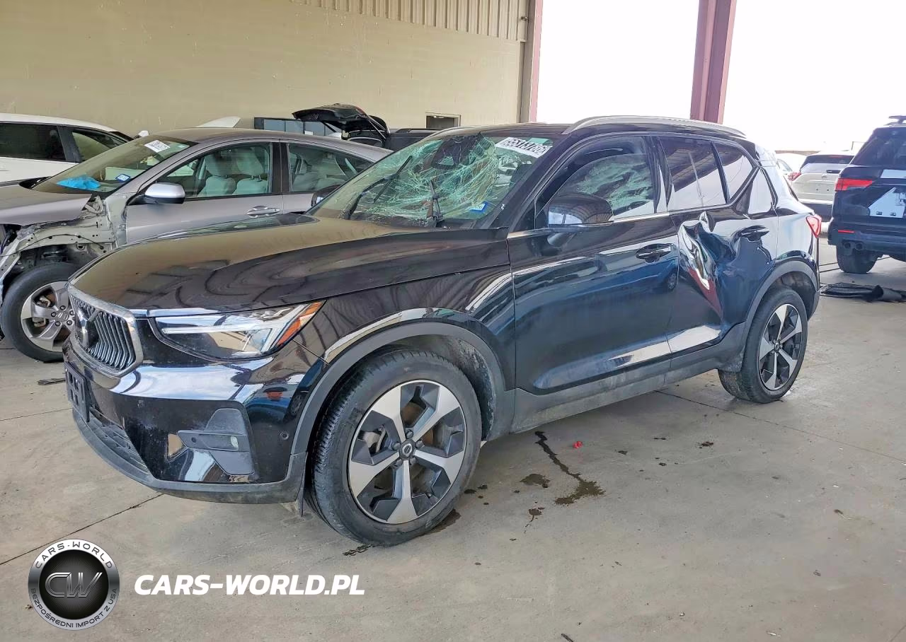 2025 Volvo Xc40 Plus – zdjęcie 1 z 12
