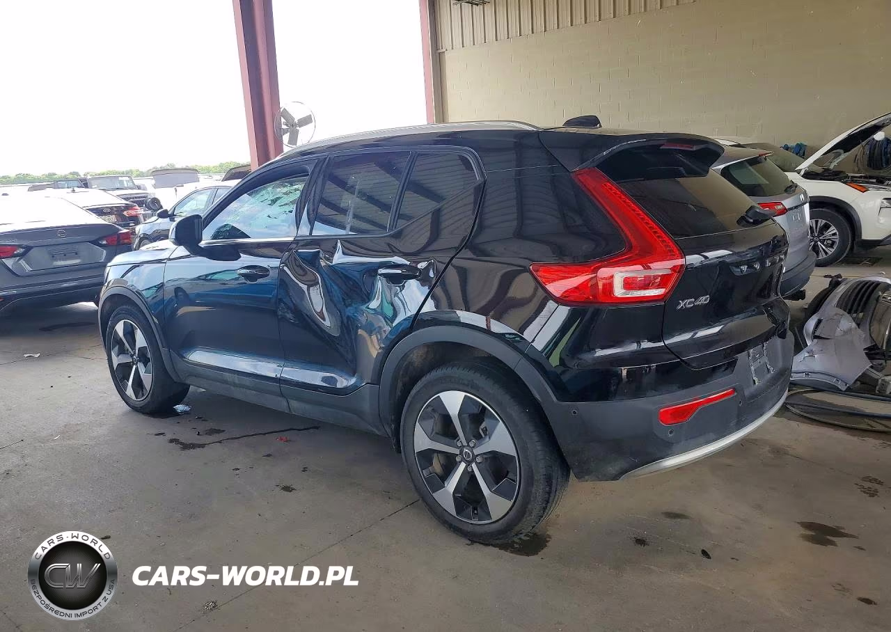 2025 Volvo Xc40 Plus VIN:YV4L12UE2S2562806 - 2