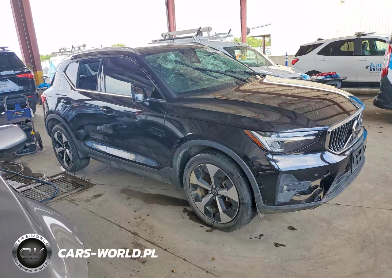2025 Volvo Xc40 Plus VIN:YV4L12UE2S2562806 - 4
