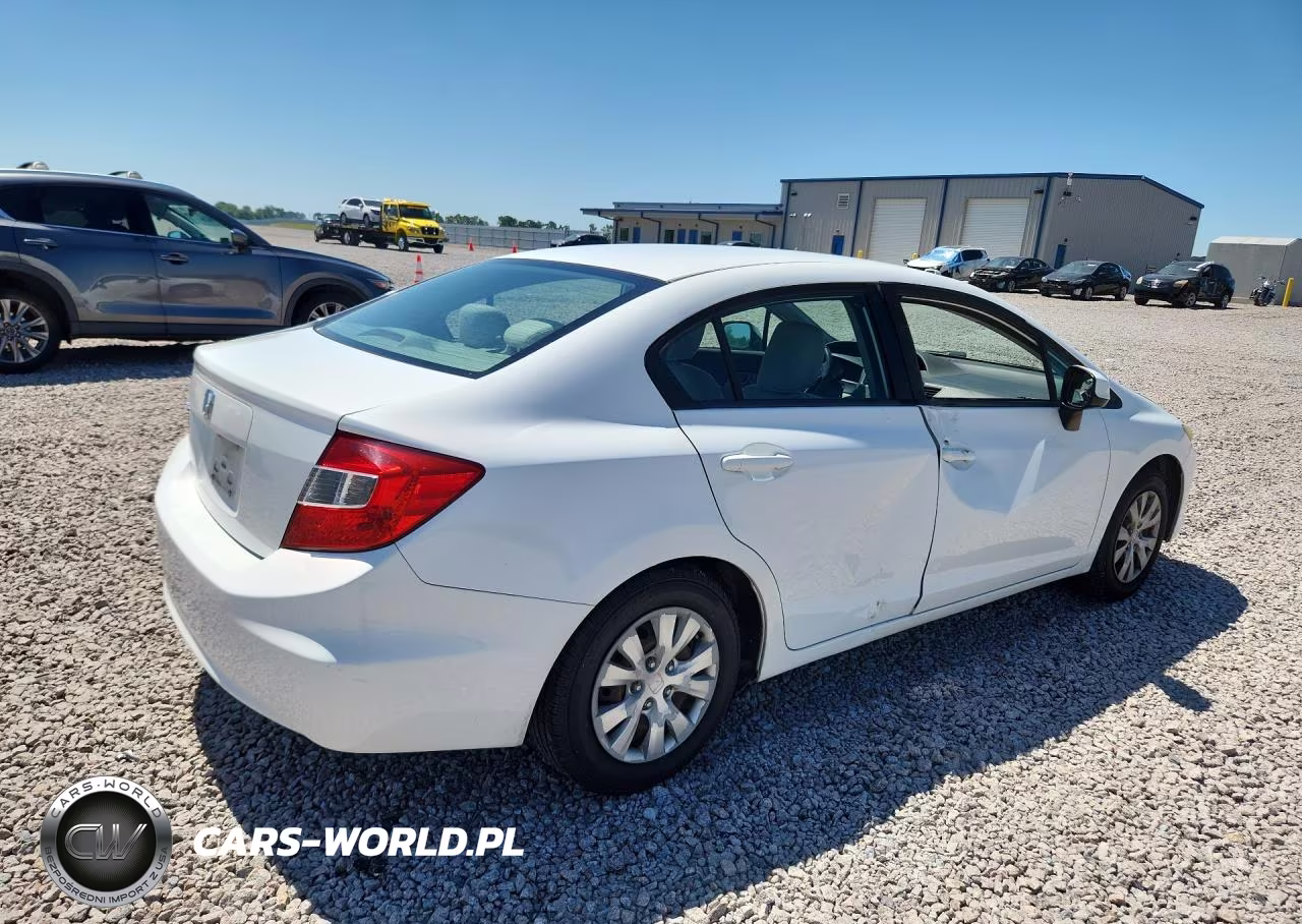 2012 Honda Civic VIN:2HGFB2F5XCH316221 - 3