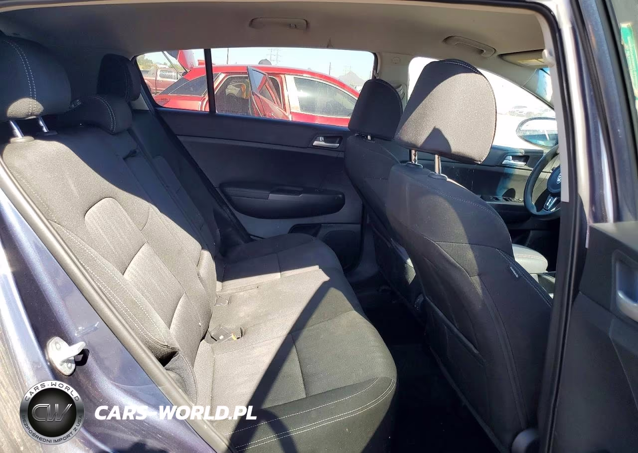 2020 Kia Sportage Lx VIN:KNDPM3AC3L7747665 - 10