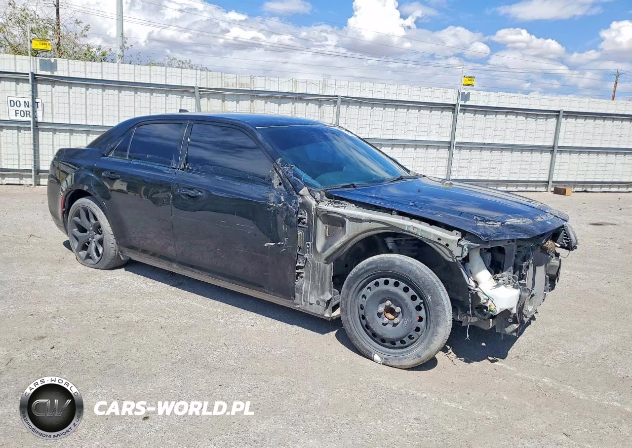 2021 Chrysler 300 S VIN:2C3CCABG4MH532975 - 4