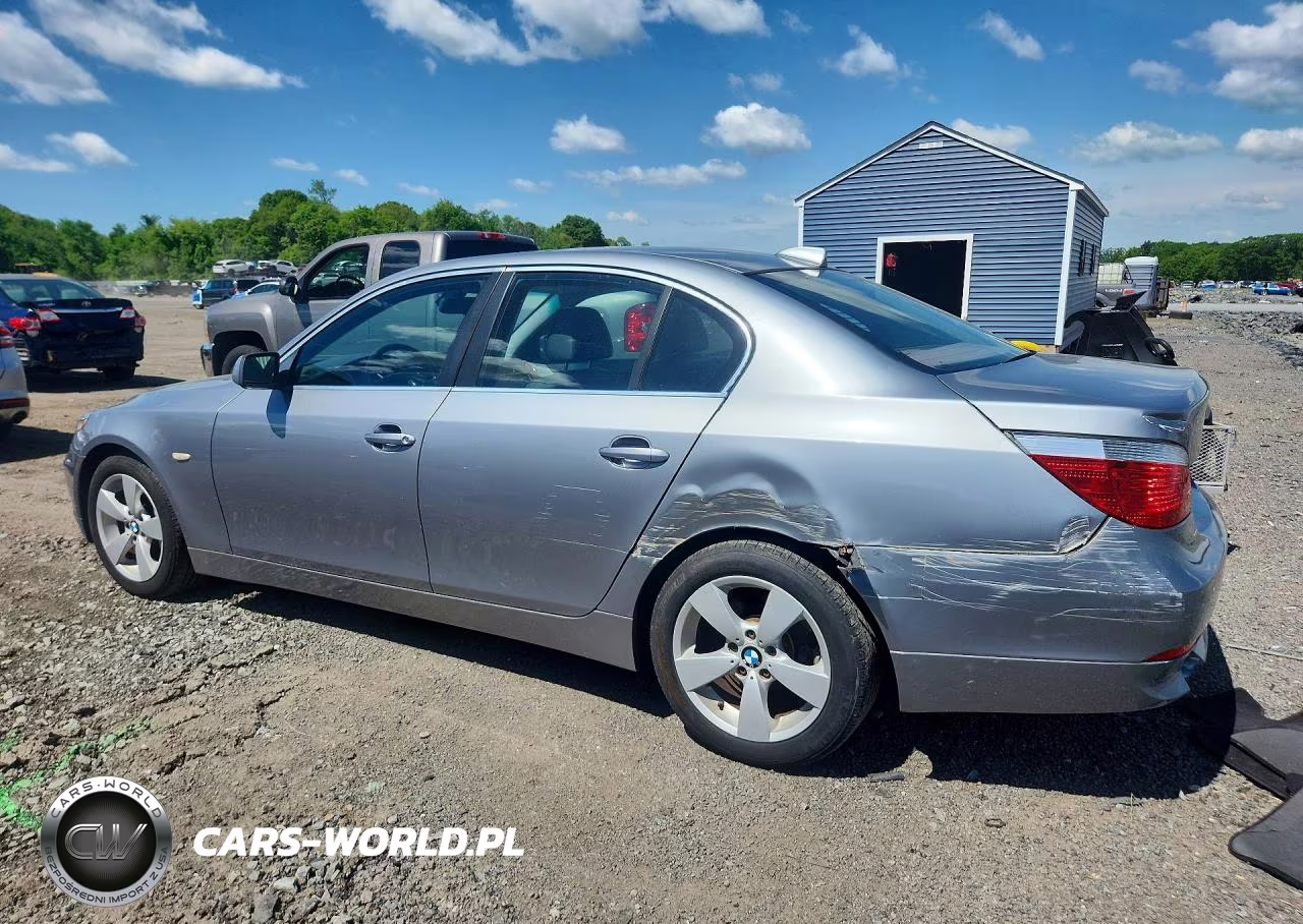 2007 BMW 525 Xi VIN:WBANF33567CW71398 - 2