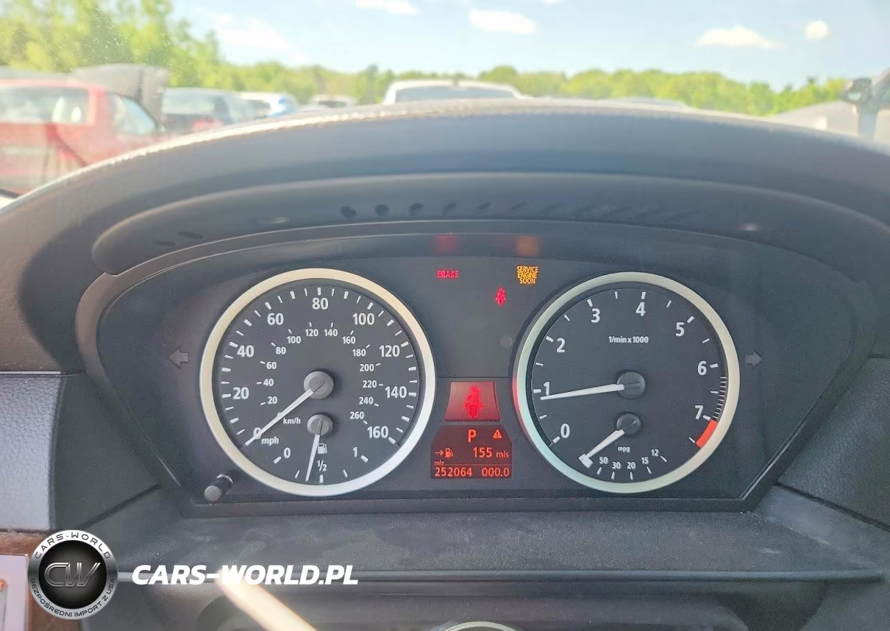 2007 BMW 525 Xi VIN:WBANF33567CW71398 - 9