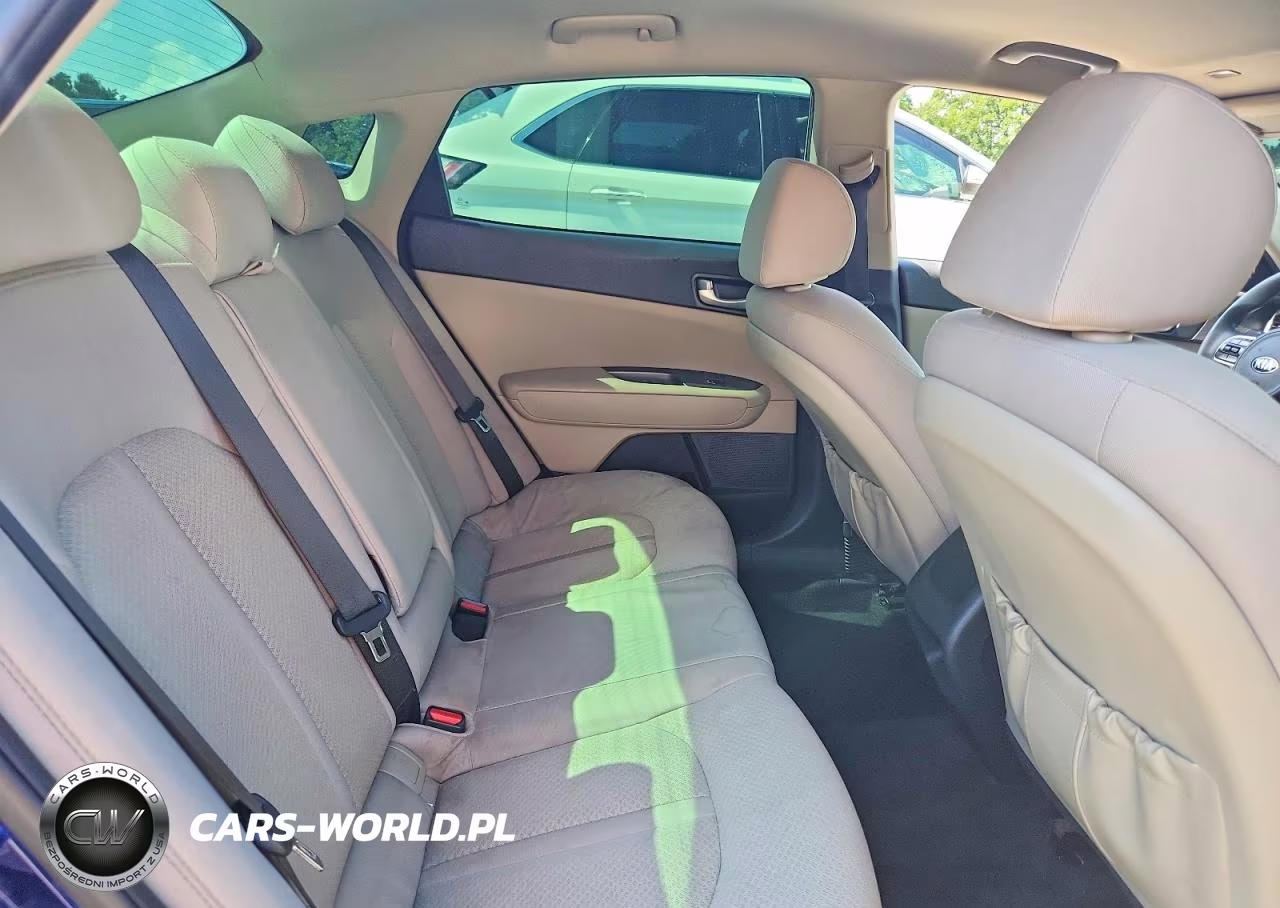 2018 Kia Optima Lx VIN:5XXGT4L37JG272757 - 10