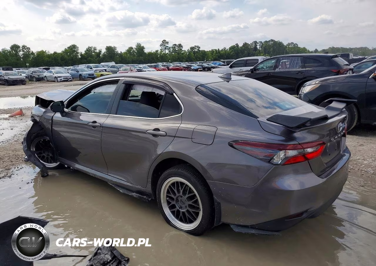 2023 Toyota Camry Le VIN:4T1C11AKXPU725555 - 2