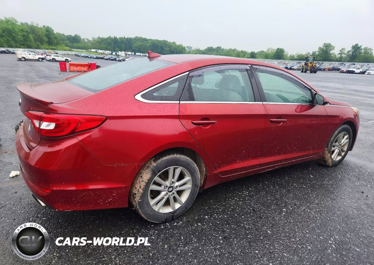 2015 Hyundai Sonata Se VIN:5NPE24AF9FH040471 - 3