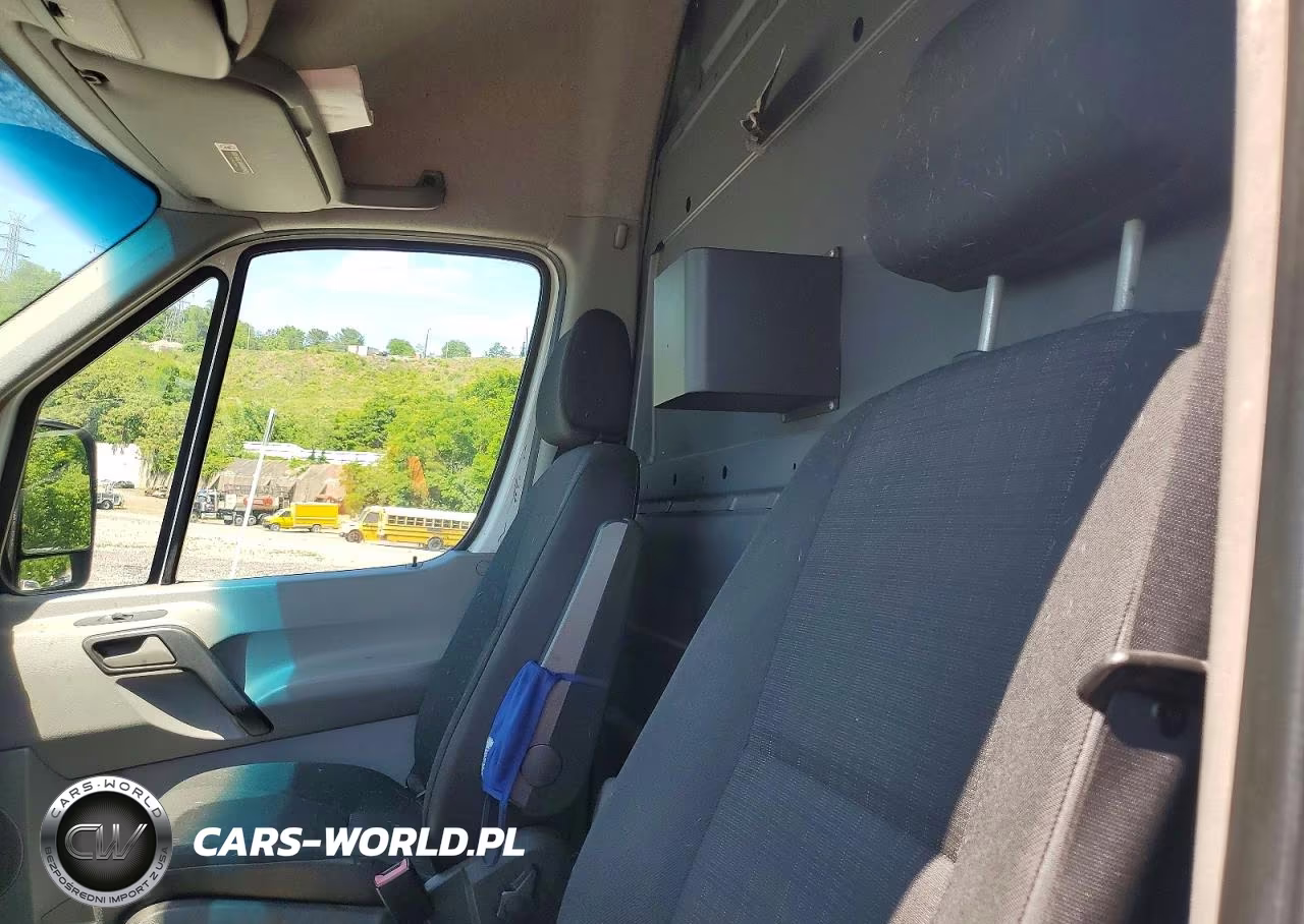 2014 Freightliner Sprinter 3500 VIN:WDYPF1DC4E5876589 - 11