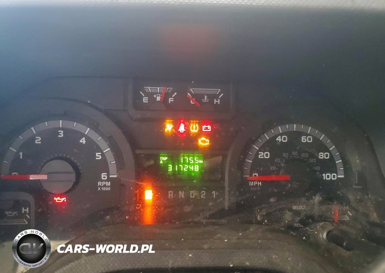 2013 Ford Econoline E250 Van VIN:1FTNE2EW6DDA76112 - 9