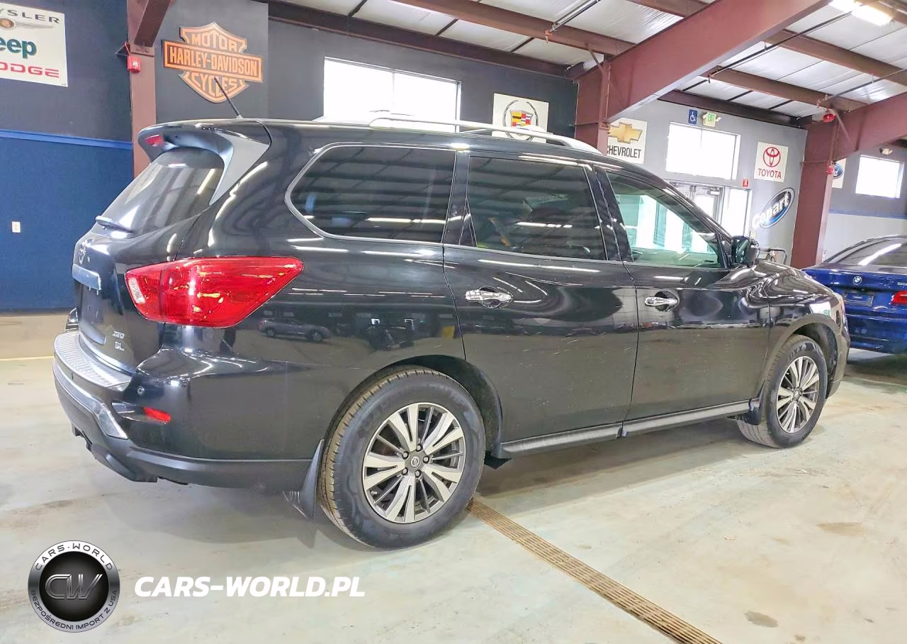 2017 Nissan Pathfinder Sl VIN:5N1DR2MM8HC647428 - 3