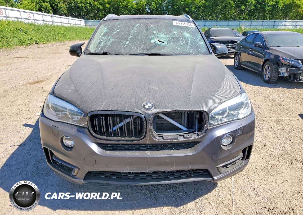 2014 BMW X5 xDrive35I VIN:5UXKR0C5XE0K42192 - 5