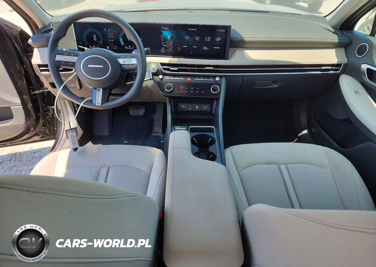 2026 Hyundai Sonata Hybrid Blue VIN:KMHL24JJ9TA145490 - 8