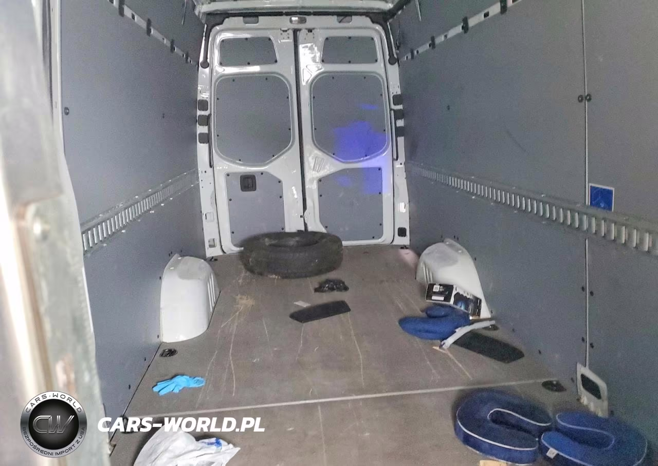 2019 Freightliner Sprinter 2500 Delivery Van VIN:WDRPF1CDXKT009789 - 11