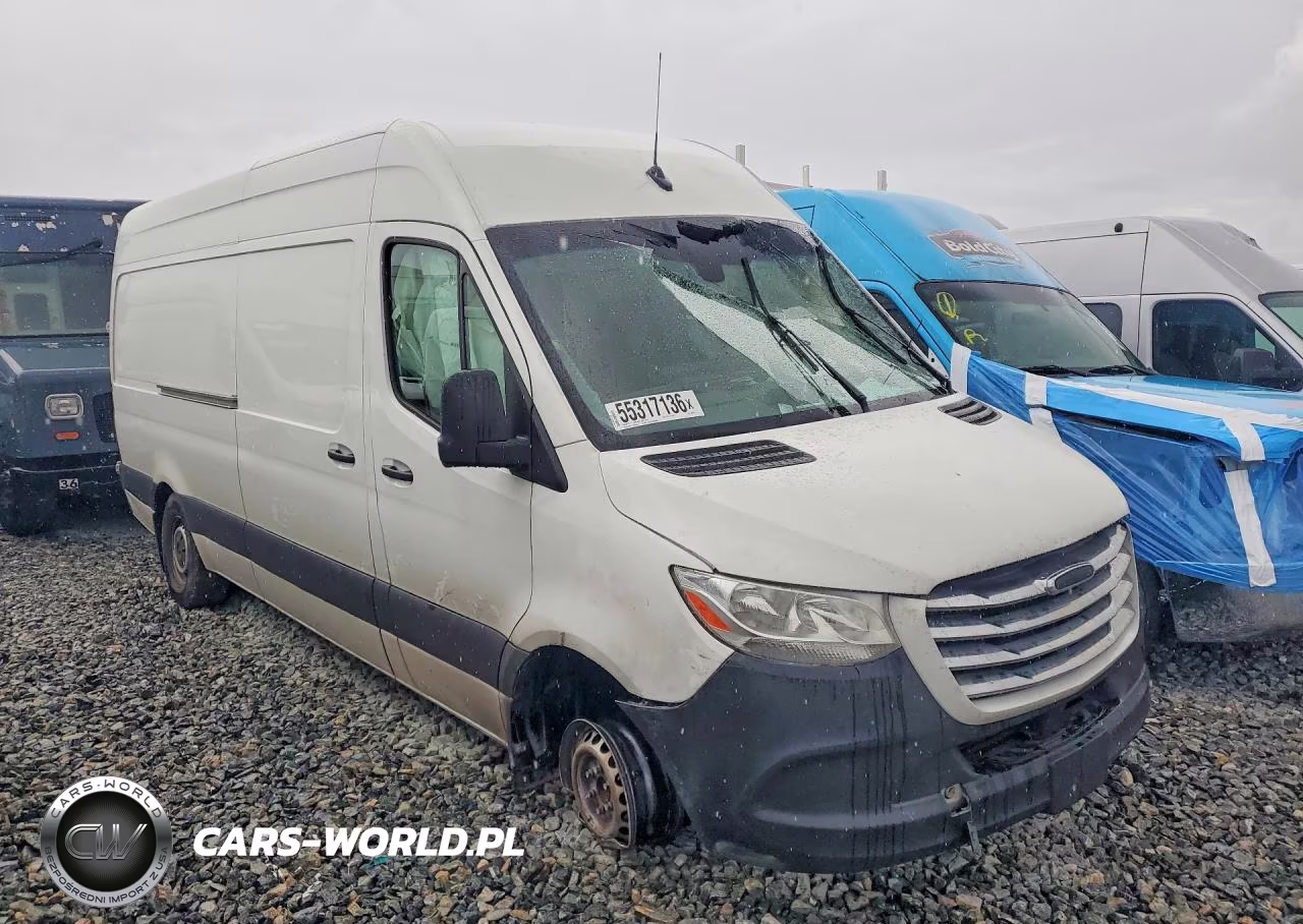 2019 Freightliner Sprinter 2500 Delivery Van VIN:WDRPF1CDXKT009789 - 4