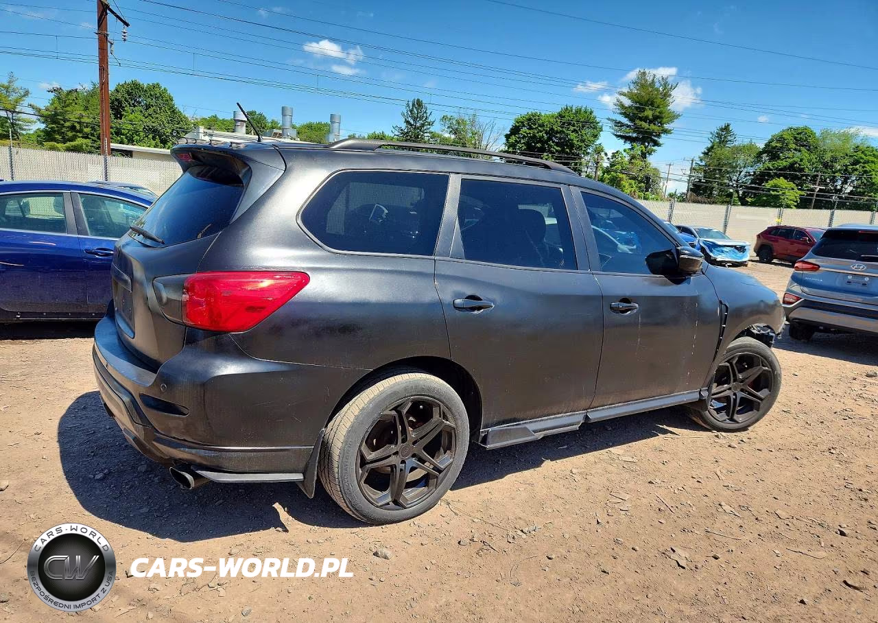 2018 Nissan Pathfinder S VIN:5N1DR2MM2JC604984 - 3