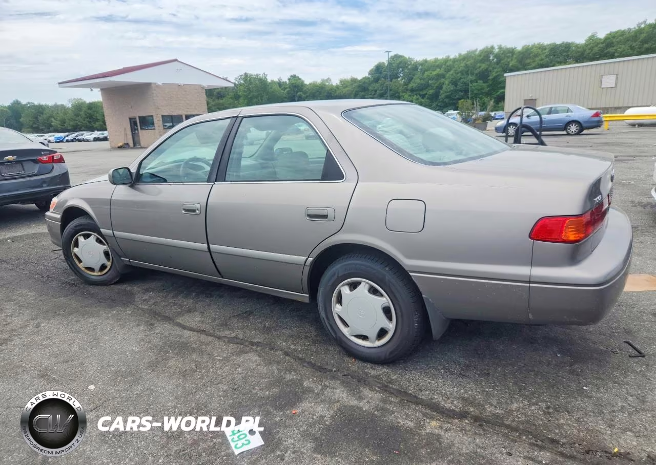 2000 Toyota Camry Ce VIN:4T1BG22K8YU693656 - 2