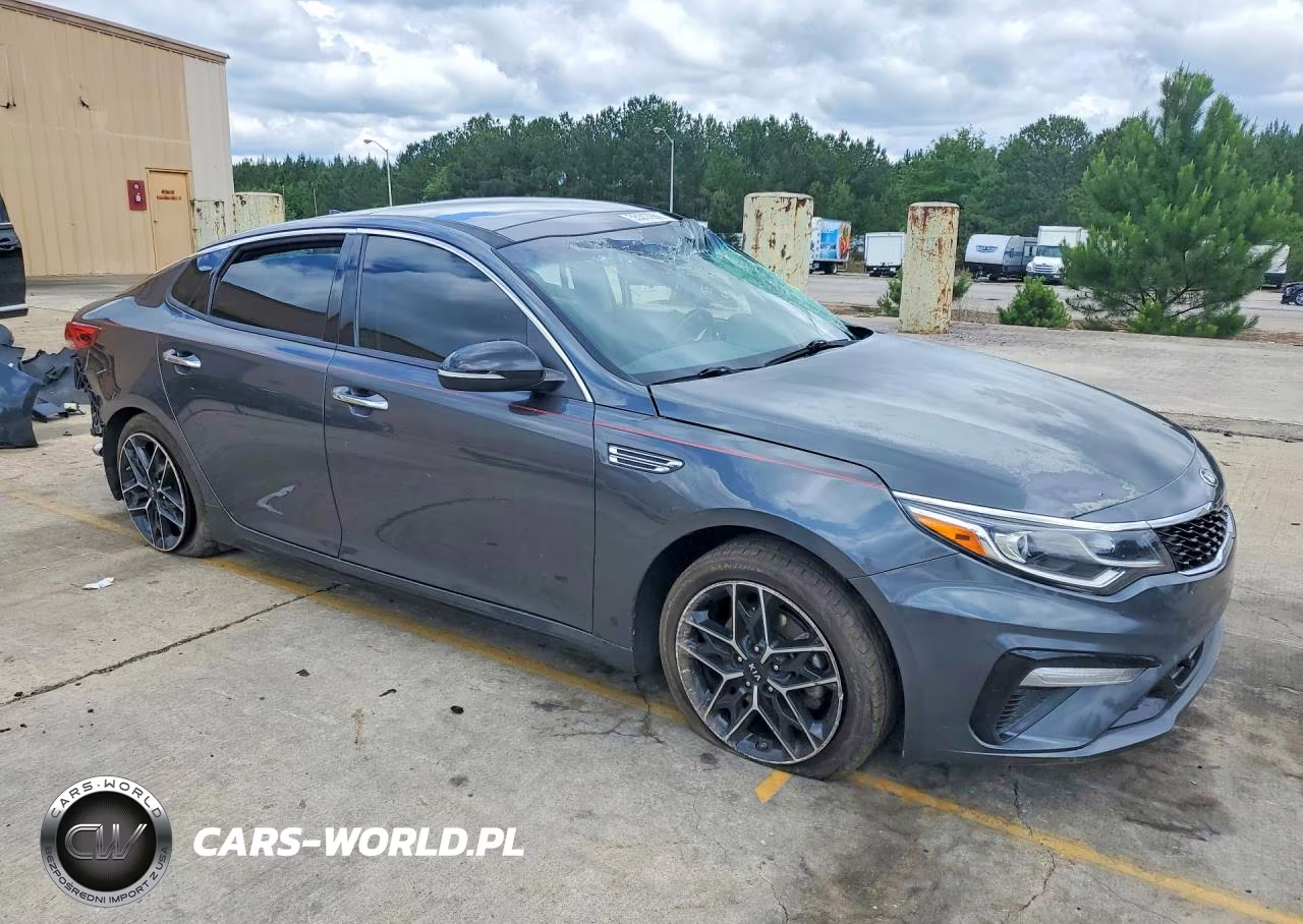 2020 Kia Optima Special Edition VIN:5XXGT4L31LG435227 - 4
