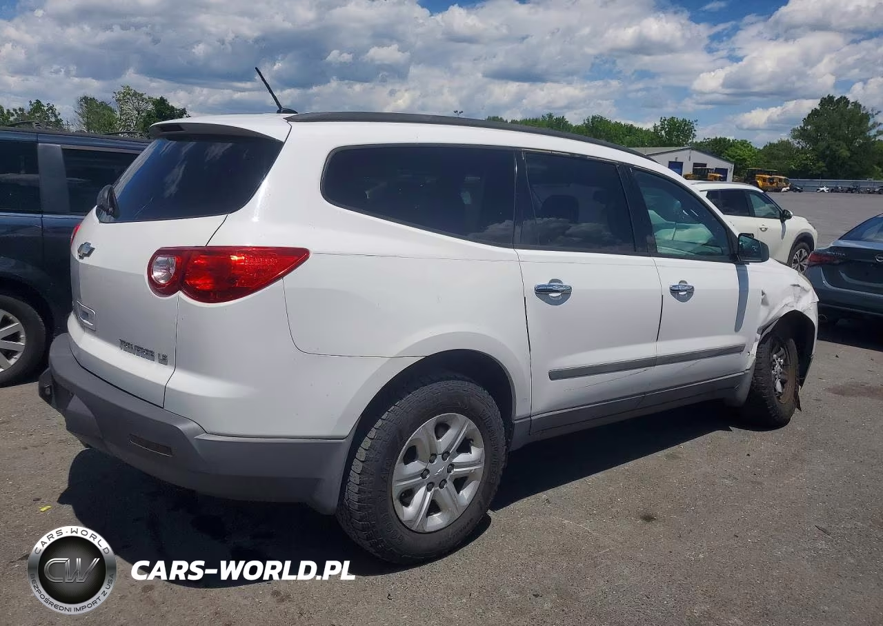 2009 Chevrolet Traverse Ls VIN:1GNER13D69S147139 - 3