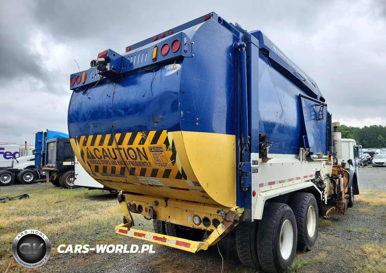 2016 Mack Leu600 Refuse Truck VIN:1M2AU14C3GM002827 - 4