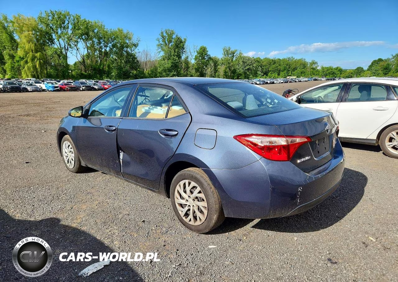 2018 Toyota Corolla Le VIN:2T1BURHE9JC996651 - 2