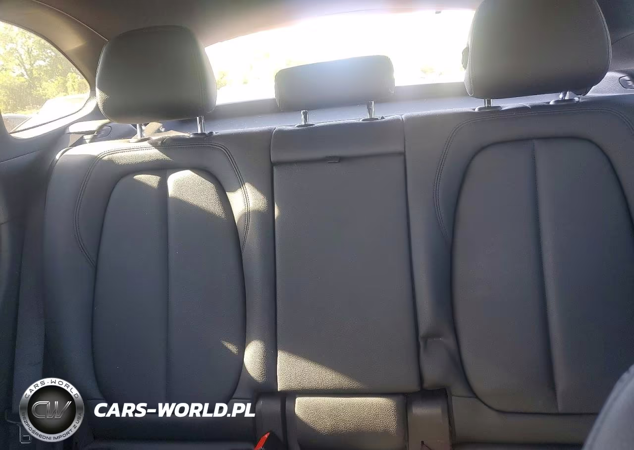 2016 BMW X1 xDrive28I VIN:WBXHT3C3XGP882672 - 10