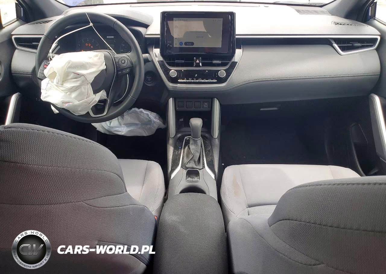 2025 Toyota Corolla Cross Hybrid Se VIN:7MUFBABGXSV076772 - 8