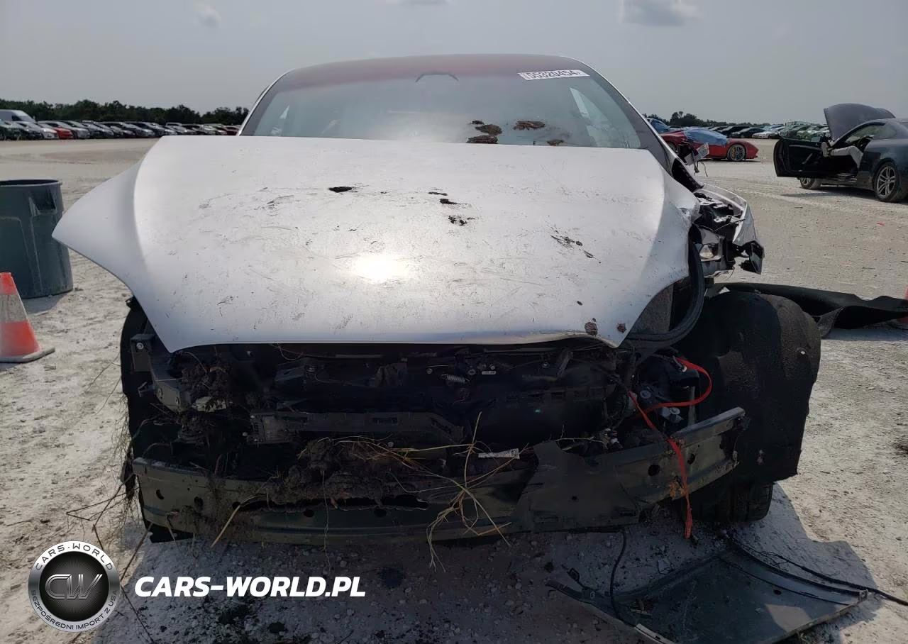 2018 Tesla Model X VIN:5YJXCDE47JF085866 - 5