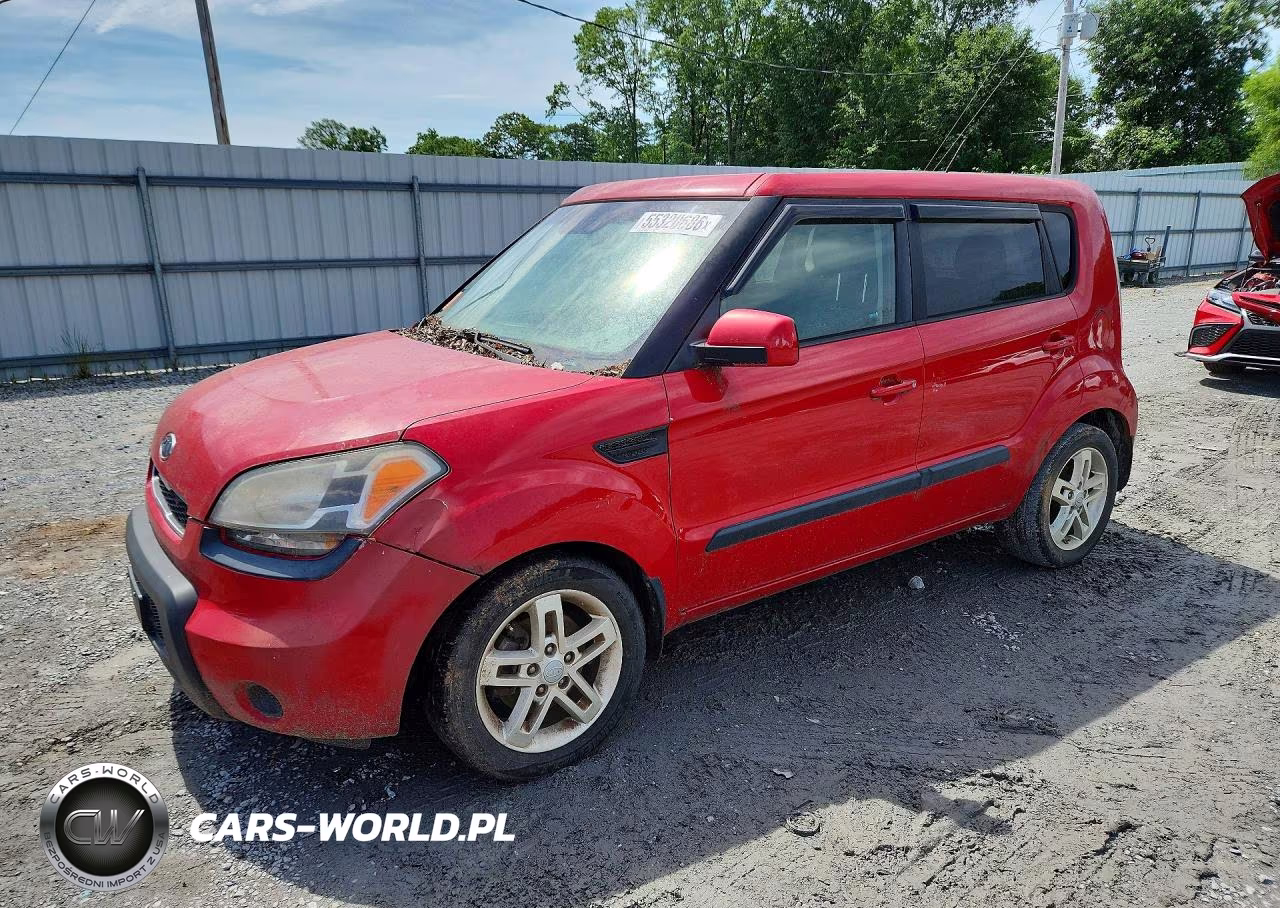 2011 Kia Soul +